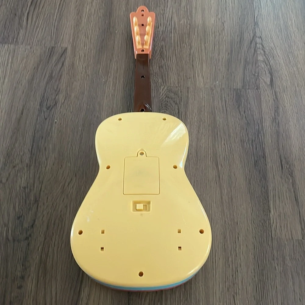 Disney Princess Elena of Avalos Story Time Guitar Size 3 and up